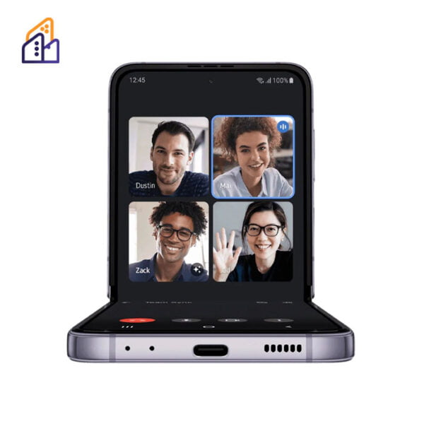 galaxy samsung z flip 4 در حالت تا شده